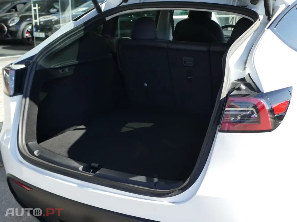 Tesla Model Y Tração Traseira