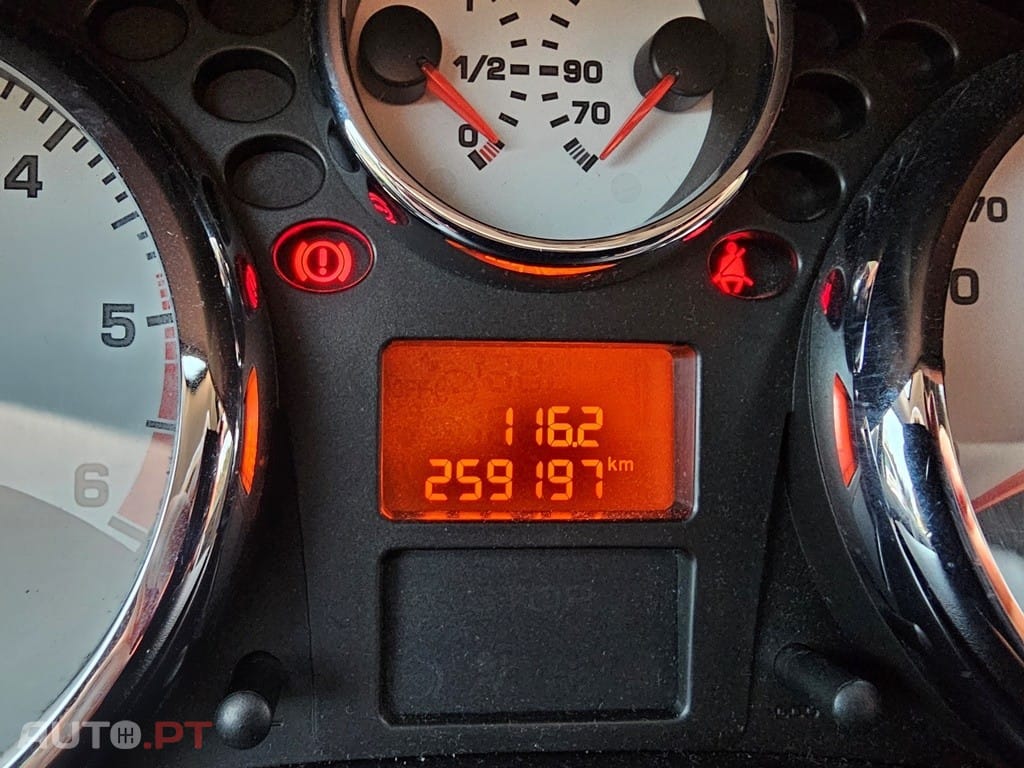 Peugeot 207 CC 1.6 HDi FAP Sport