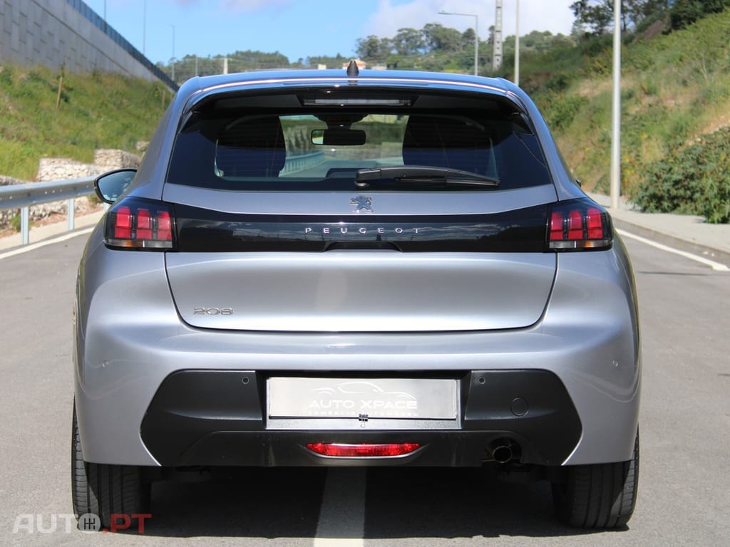 Peugeot 208 1.2 PureTech Allure
