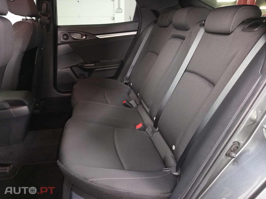 Honda Civic 1.0 i-VTEC TURBO CVT ELEGANCE 20YM