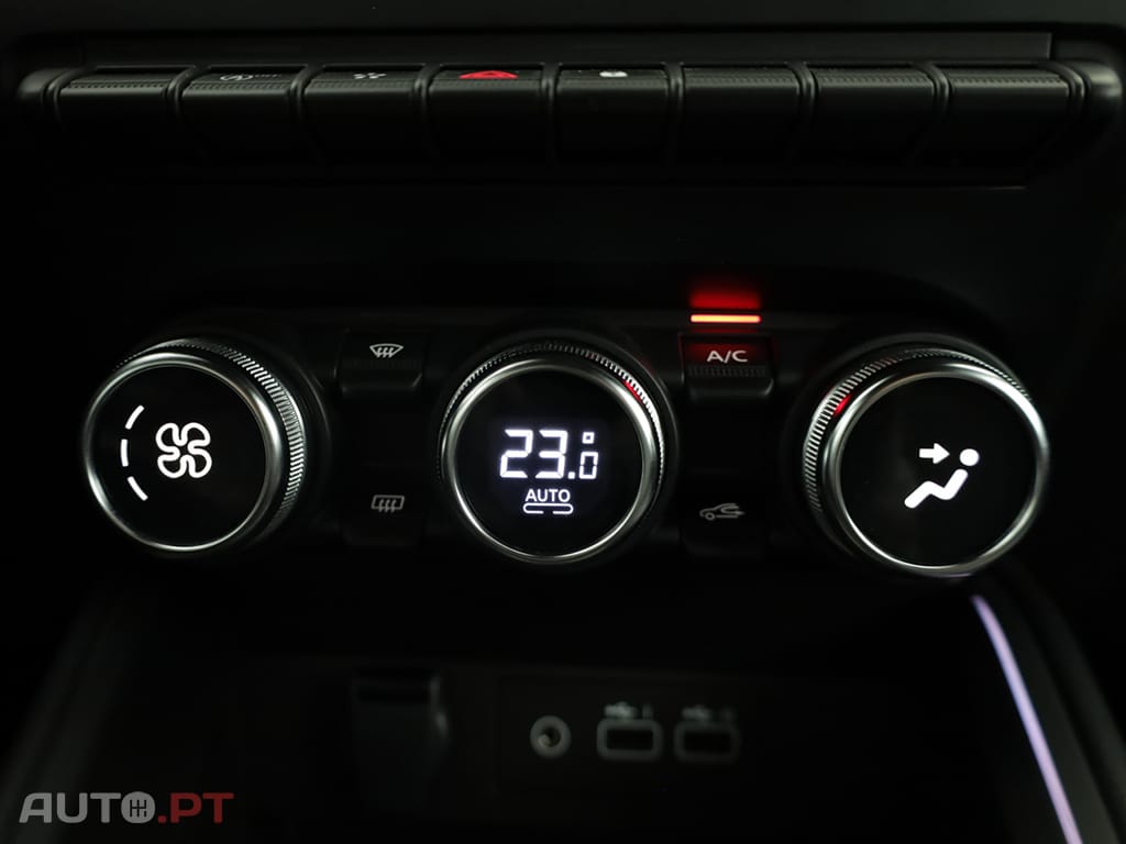 Renault Clio Clio 1.0 TCe Techno Bi-Fuel