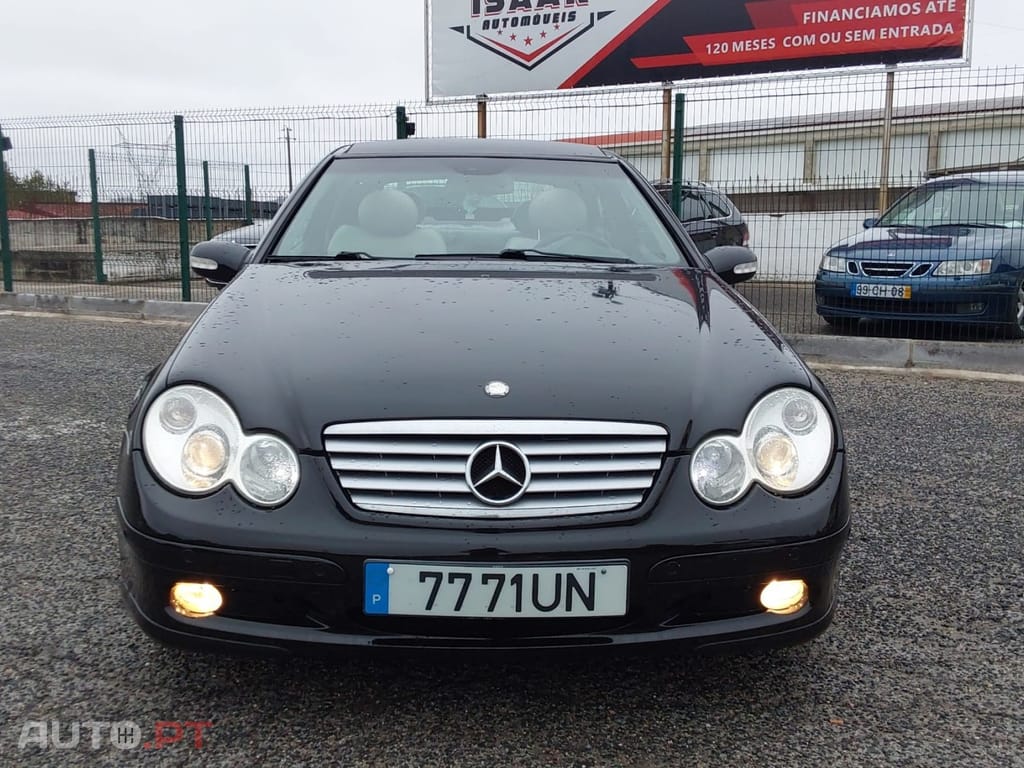 Mercedes-Benz C 220 Sportcoupé AMG