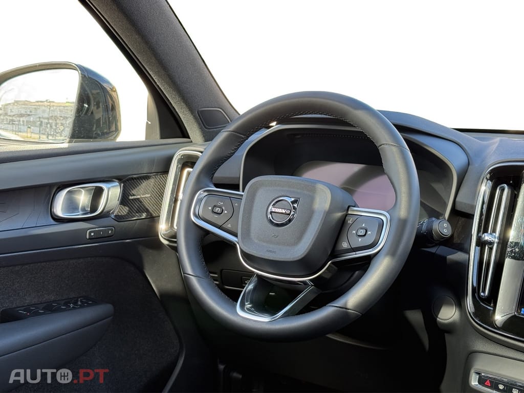 Volvo XC40 Recharge 82 kWh Twin Motor Ultimate