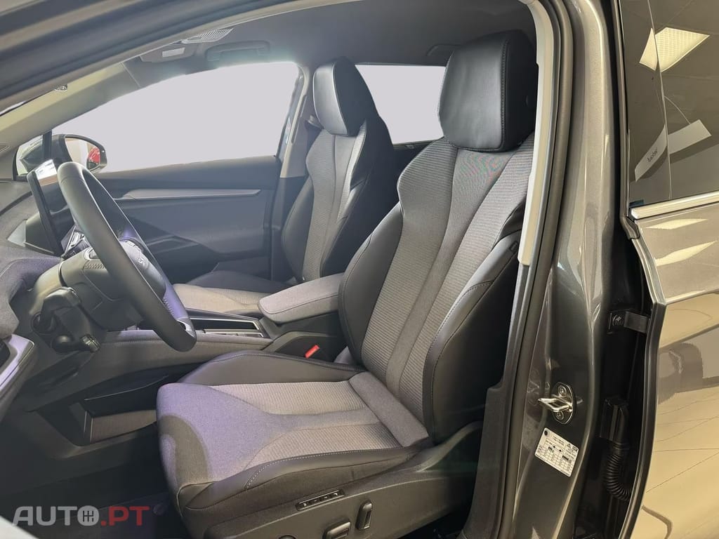 Skoda Enyaq 60 LOFT FACELIFT I.V.A DEDUTIVEL 