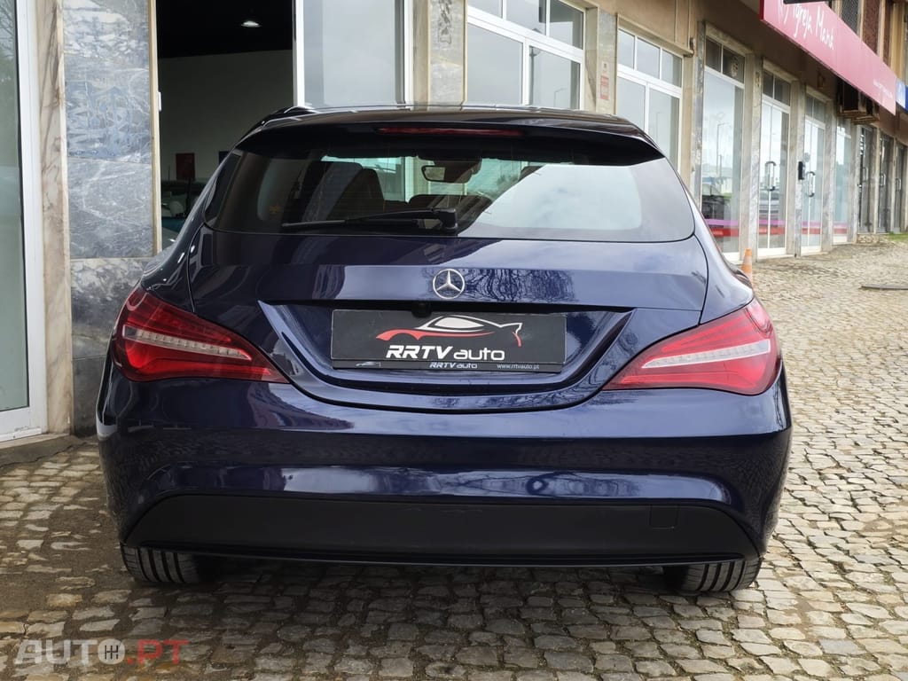 Mercedes-Benz CLA 180 d Shooting Brake