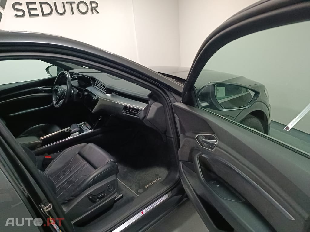 Audi E-Tron Sportback  55 quattro S line