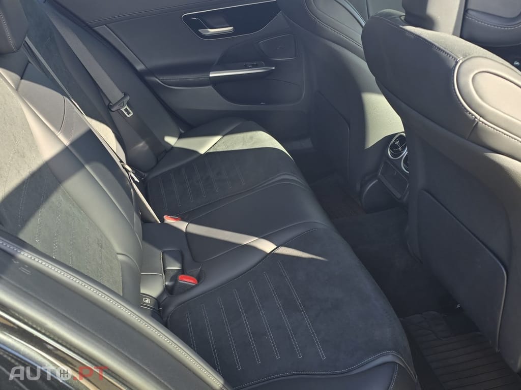 Mercedes-Benz C 300 e AMG Line