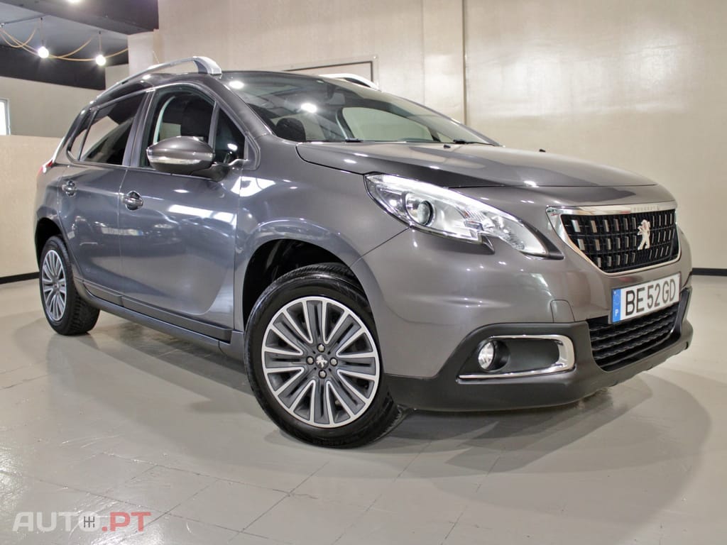 Peugeot 2008 1.2 PureTech Style EAT6
