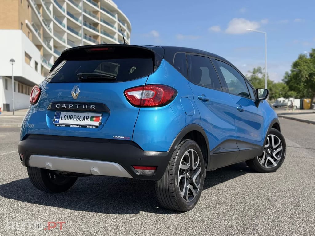 Renault Captur 1.2 TCe EDC Energy — fotografia 2