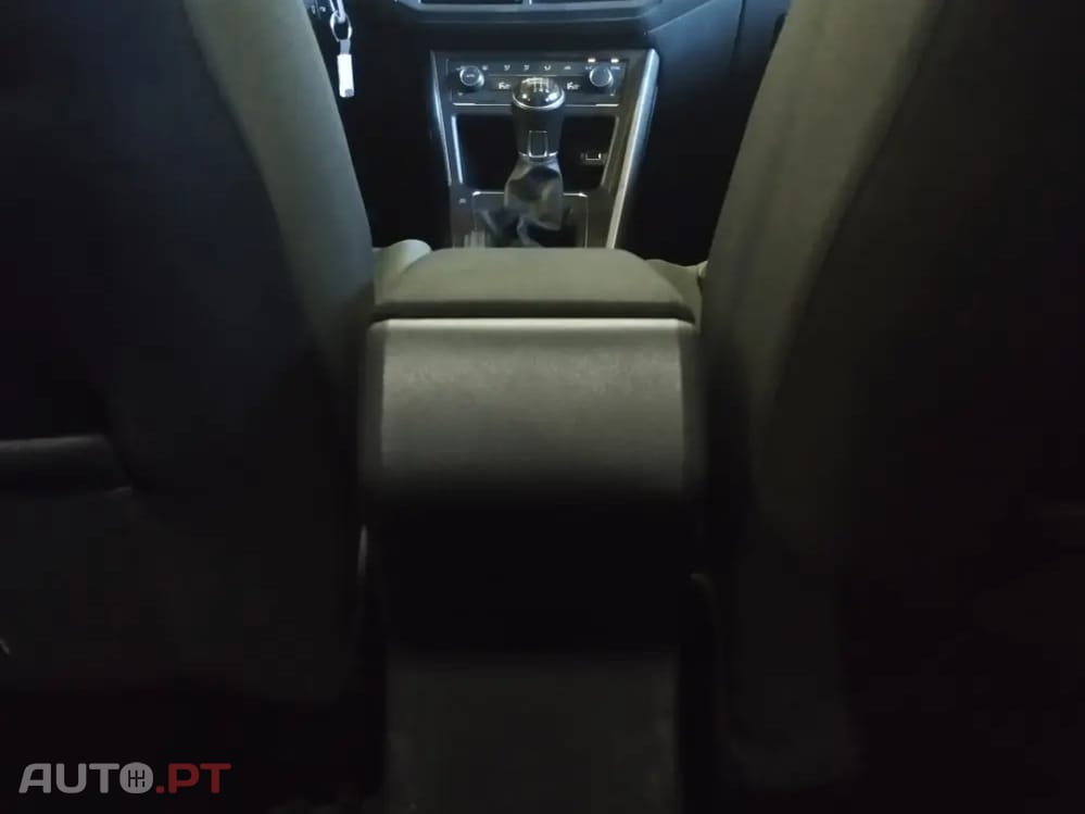 Volkswagen Polo 1.0 TSI R-LINE