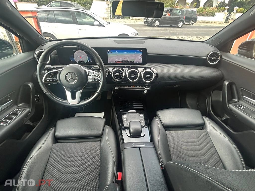 Mercedes-Benz A 250 e Style Plus Hibride Plug-In