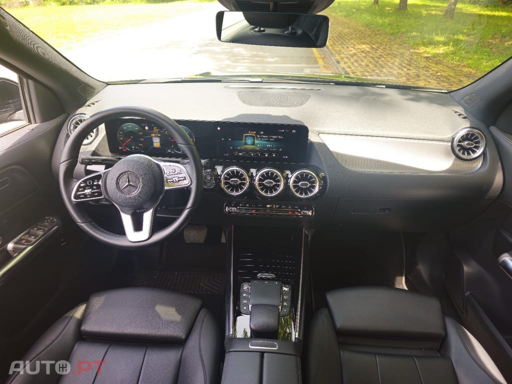 Mercedes-Benz GLA 180 d 8G-DCT