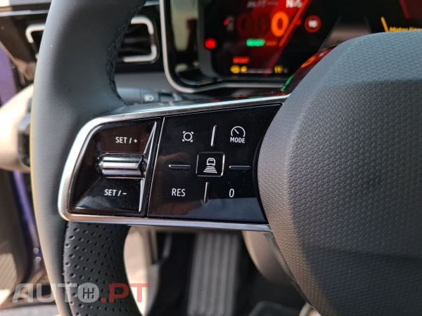 Renault 5 EV52 iconic cinq 150 cv autonomia comfor