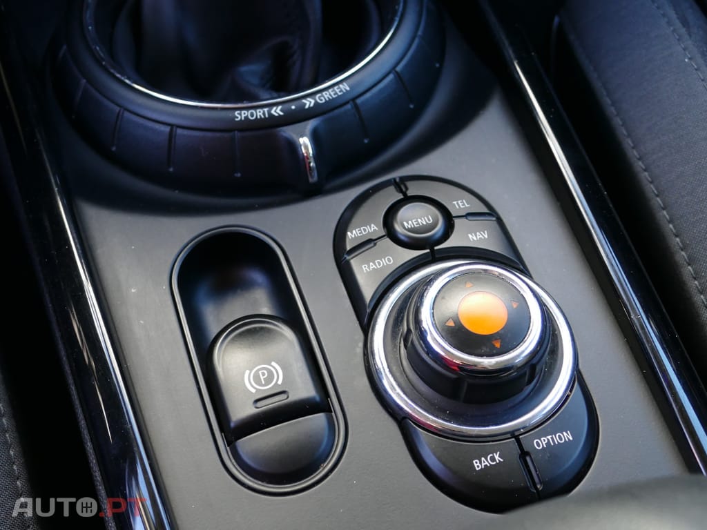 MINI Clubman Cooper D Auto