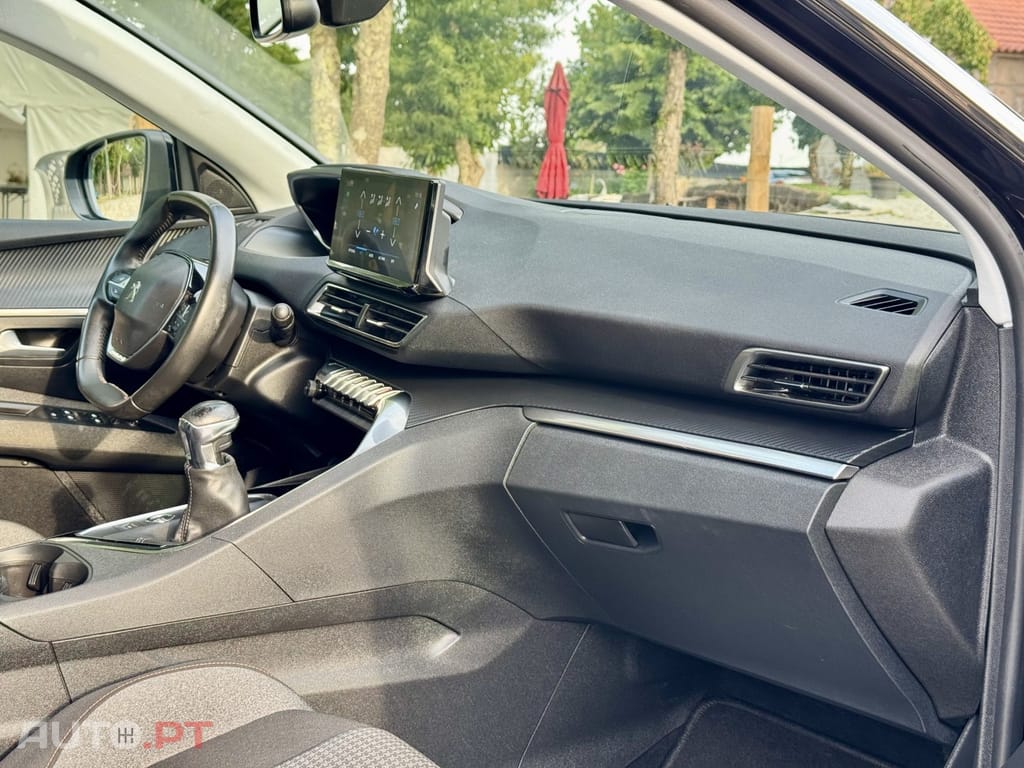 Peugeot 3008 1.5 BlueHDi Active Pack