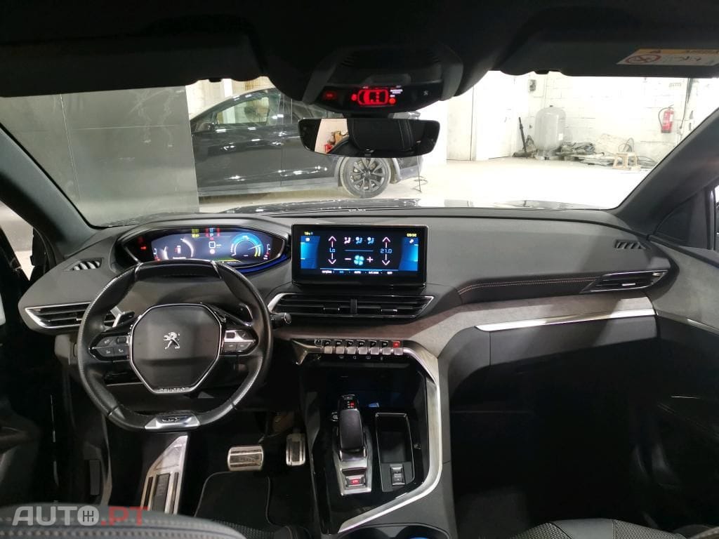 Peugeot 3008 1.6 Hybrid GT e-EAT8