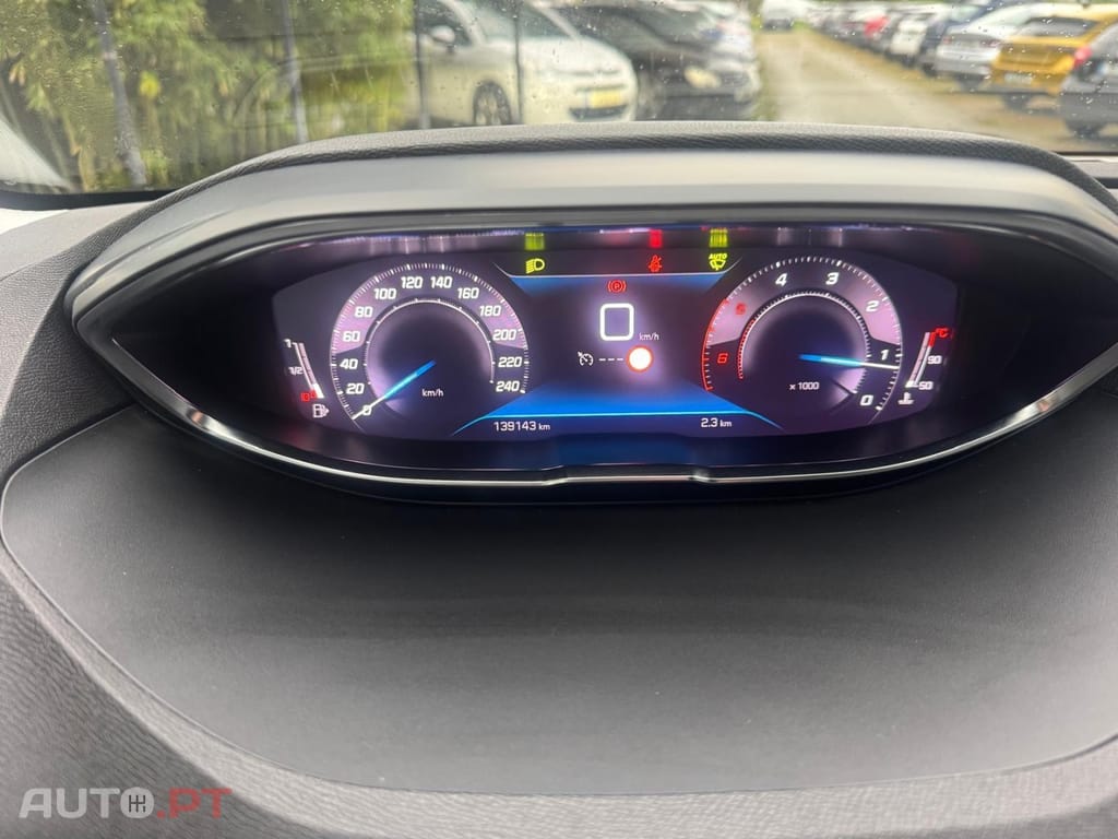 Peugeot 3008 1.5 BlueHDi Style