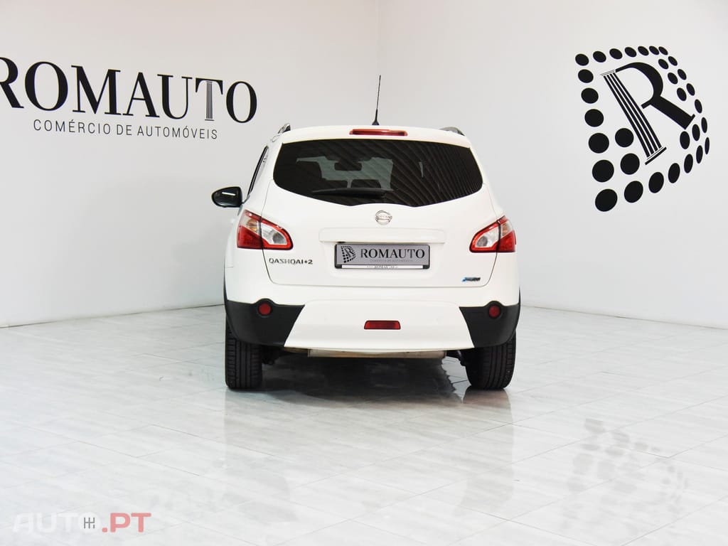 Nissan Qashqai +2 1.6 dCi Tekna Premium 18 360 S&S