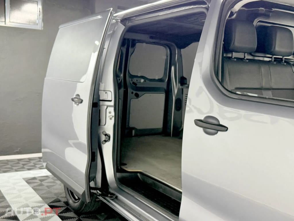 Opel Vivaro 2.0 CDTi L3H1 Essentia Inc