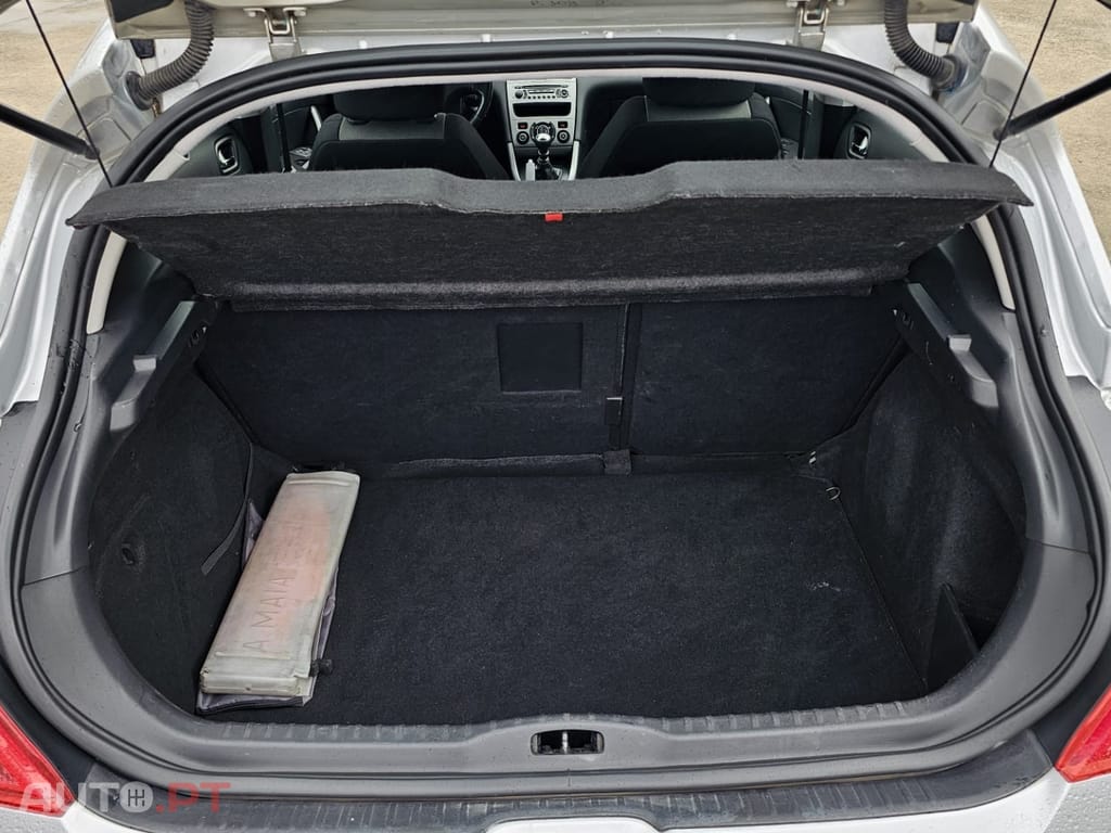 Peugeot 308 1.6 e-HDi Access CVM6