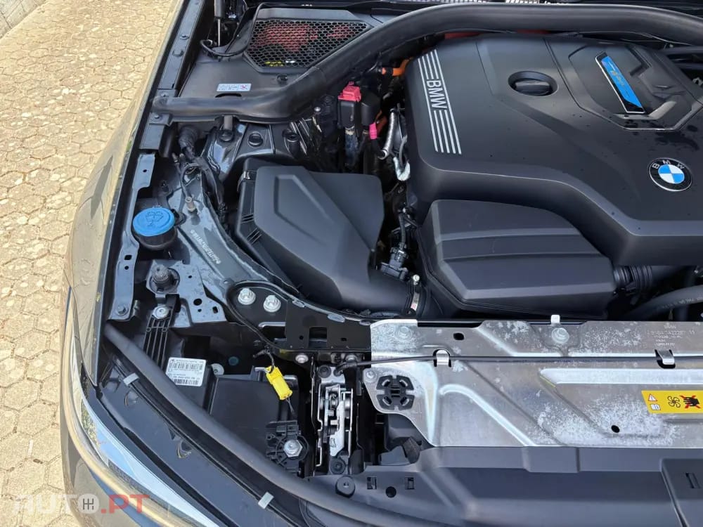 BMW 330 e Corporate Edition Auto