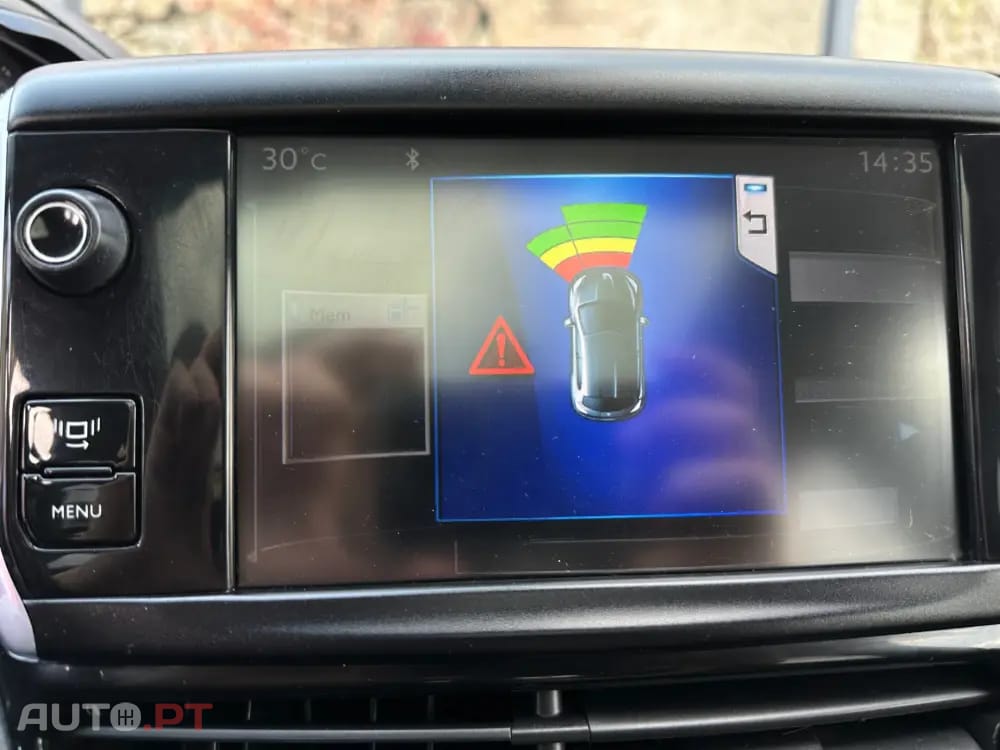 Peugeot 2008 1.6 e-HDi Allure