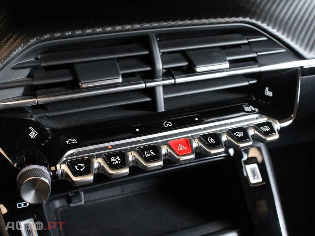 Peugeot 2008 1.2 PureTech Allure