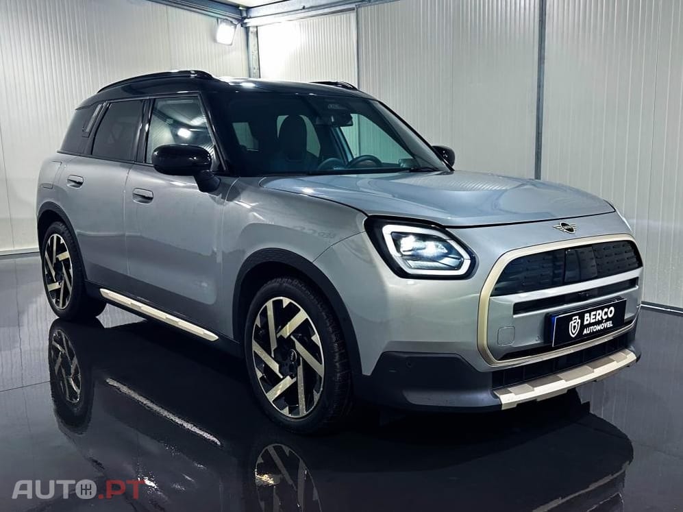 MINI Countryman E Favoured