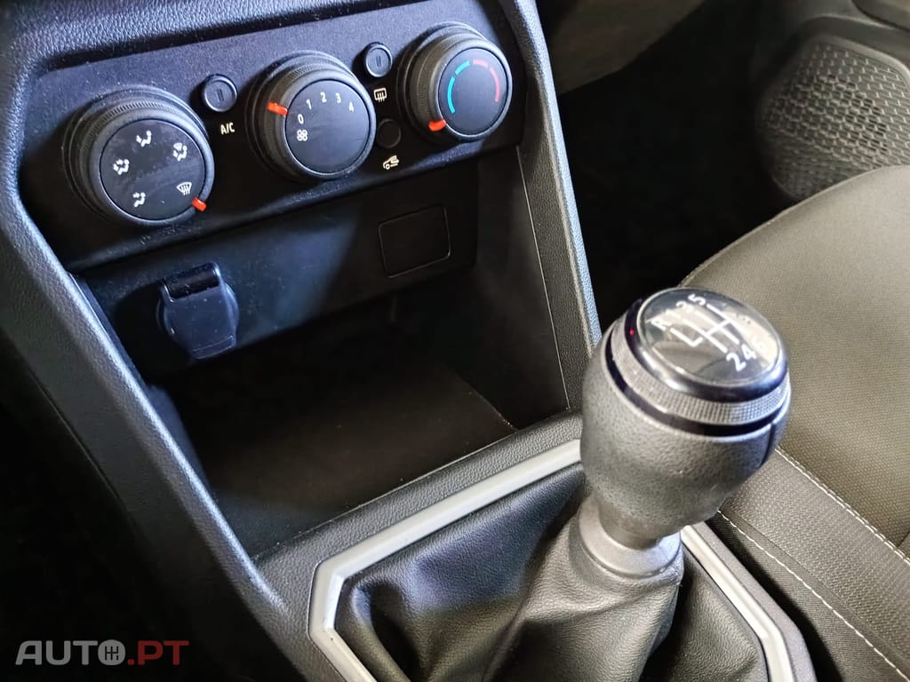 Dacia Jogger Expression ECO-G (GPL) 7 lugares