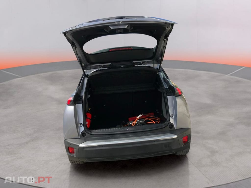 Peugeot E-2008 50 kWh Active Pack