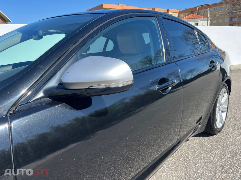 Jaguar XF 3.0 D V6 Premium Luxury