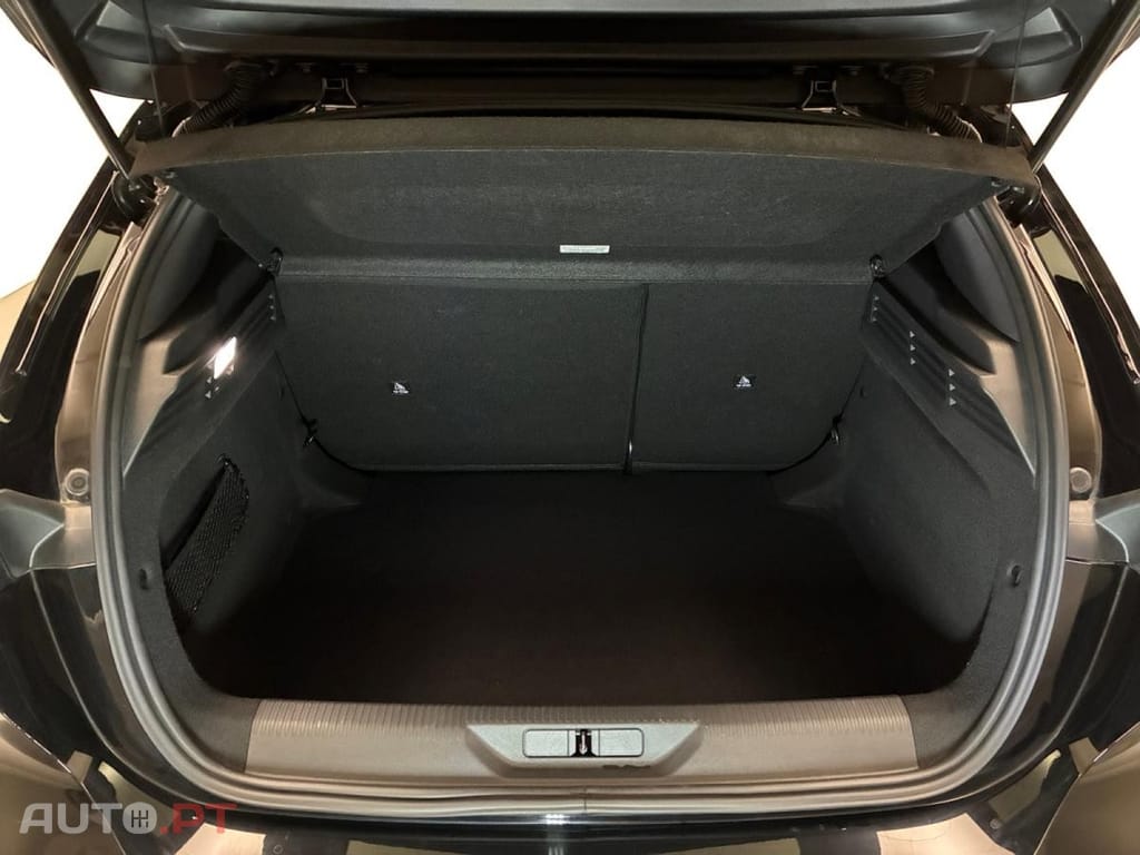 Peugeot 308 Hybrid Allure e-DCS6