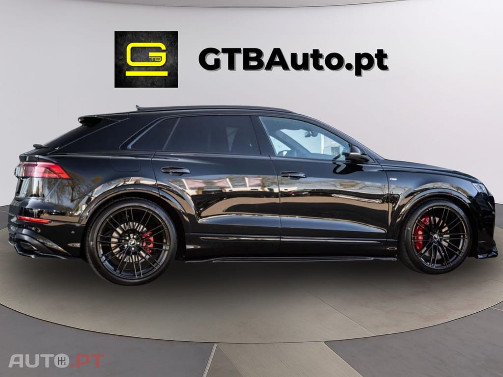 Audi Q8 60 TFSI e Competition
