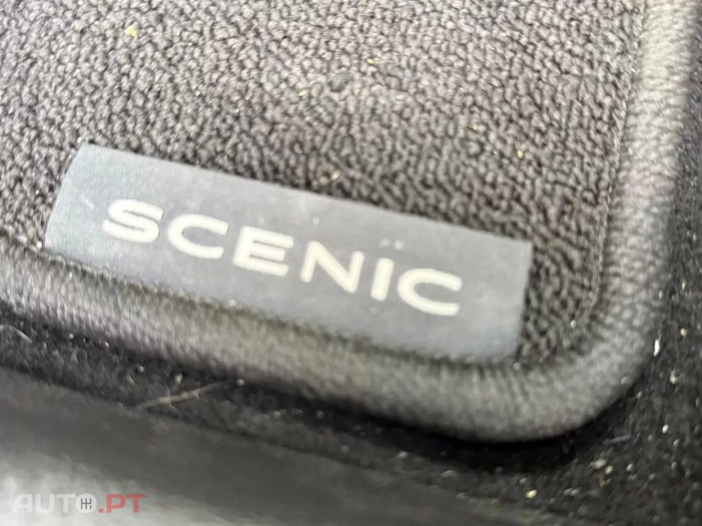 Renault Grand Scénic BLUE dCi 120 BLACK EDITION