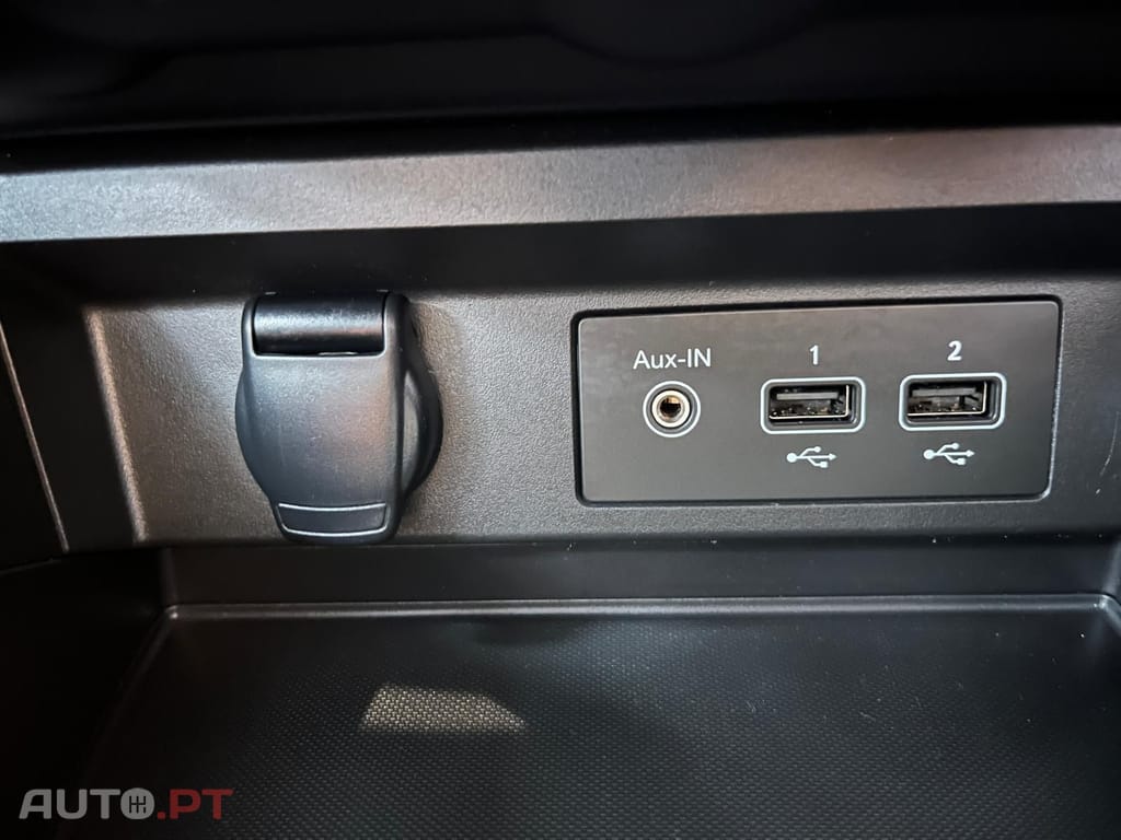 Renault Arkana E-TECH  HYBRID I.V.A DEDUTÍVEL