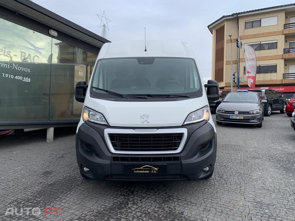 Peugeot Boxer 2.2 BlueHDi 335 L2 CD