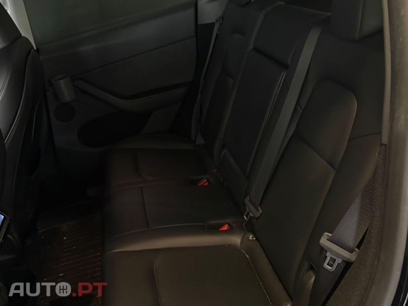 Tesla Model Y Tração Traseira