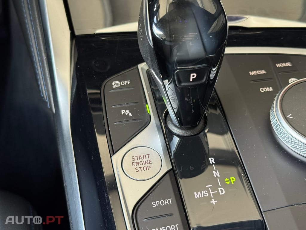 BMW 420 d Pack Desportivo M Auto