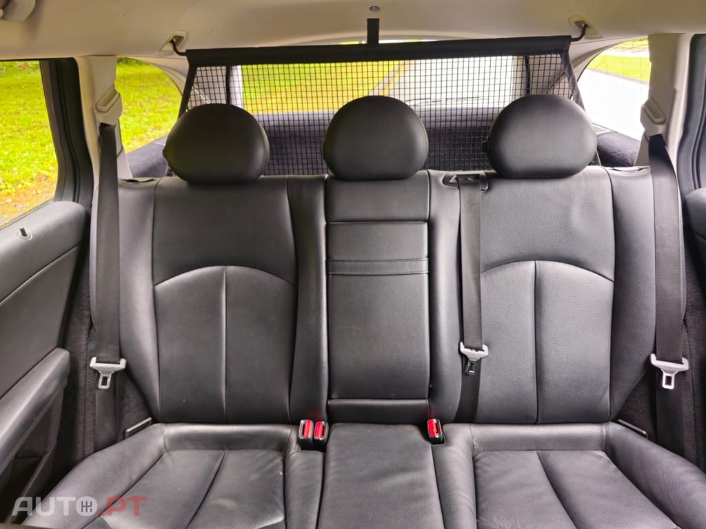 Mercedes-Benz E 200 T CDI Auto Classic
