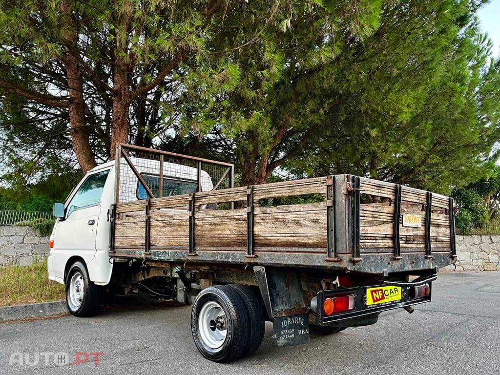 Hyundai H100 .