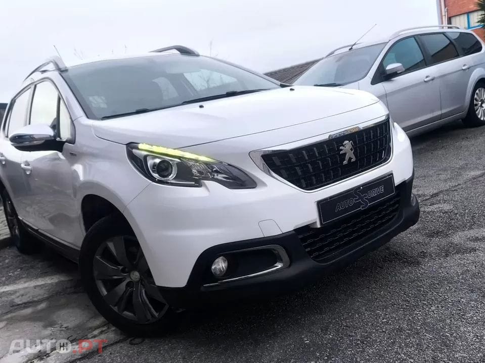 Peugeot 2008 1.6 BlueHDi Style