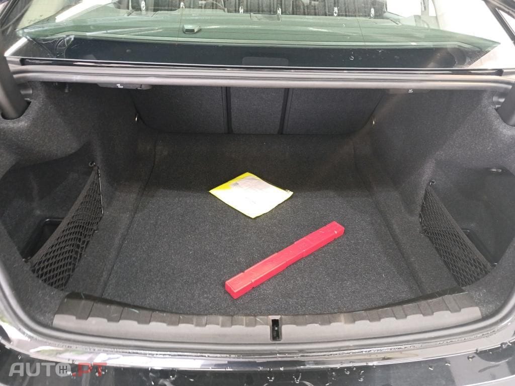 BMW 320 d Auto