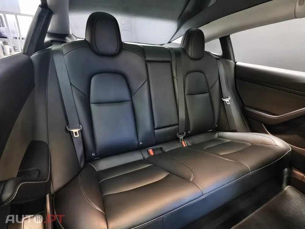 Tesla Model 3 Performance Tração Integral
