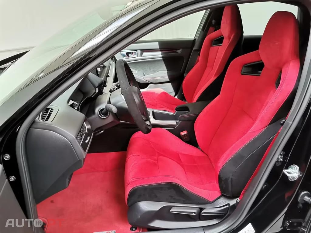 Honda Civic 2.0 i-VTEC Type-R