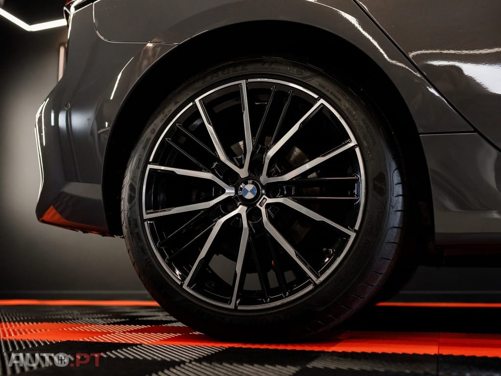 BMW 218 Y