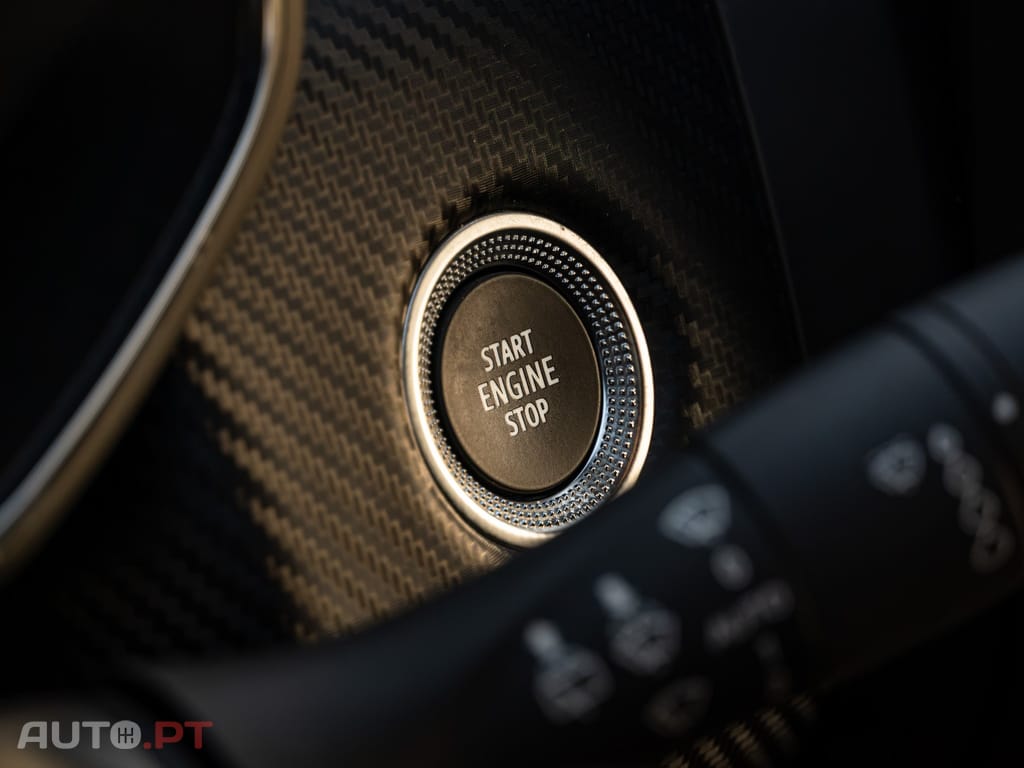 Renault Clio 1.5 Blue dCi RS Line — fotografia 17