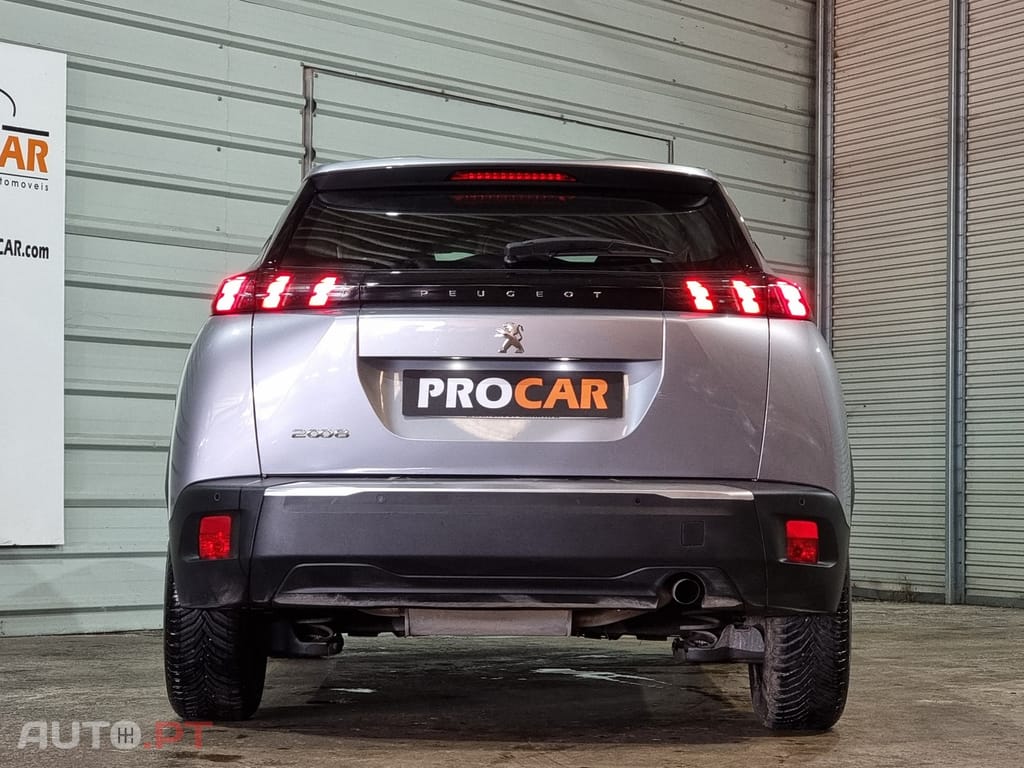 Peugeot 2008 1.2 PureTech Active Pack
