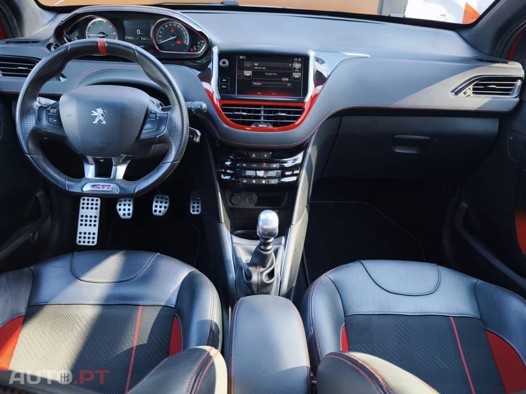 Peugeot 208 1.6 THP GTi