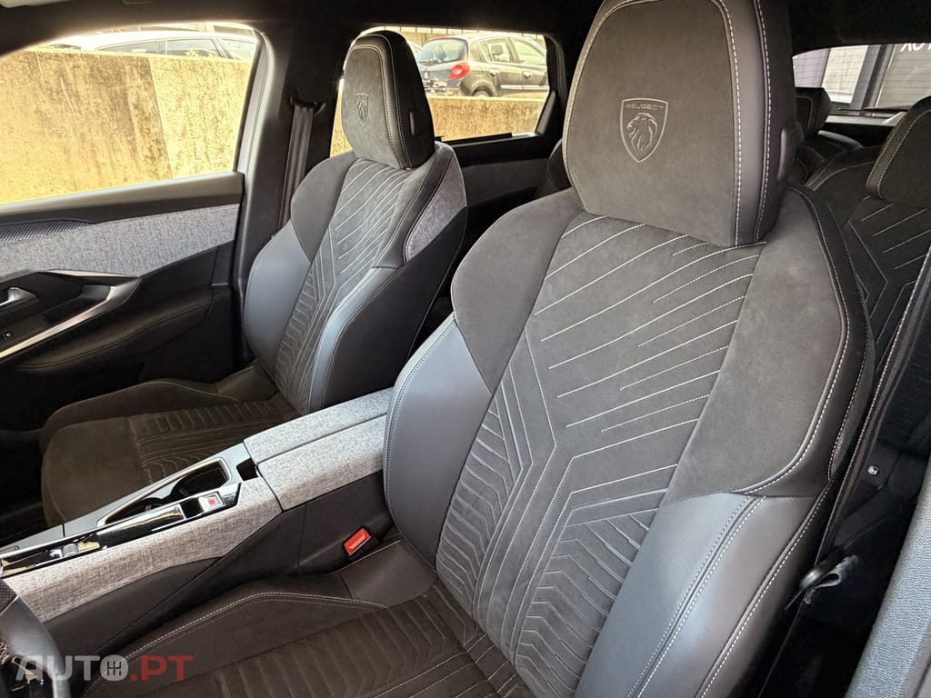 Peugeot 5008 1.2 Hybrid GT e-DCS6