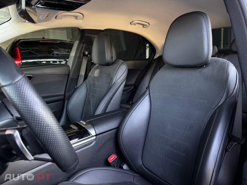Mercedes-Benz C 300 d AMG Line
